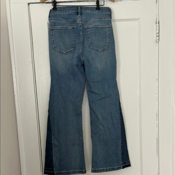 NWT Gap High Rise Patched '70s Flare Jeans - Picture 8 of 10